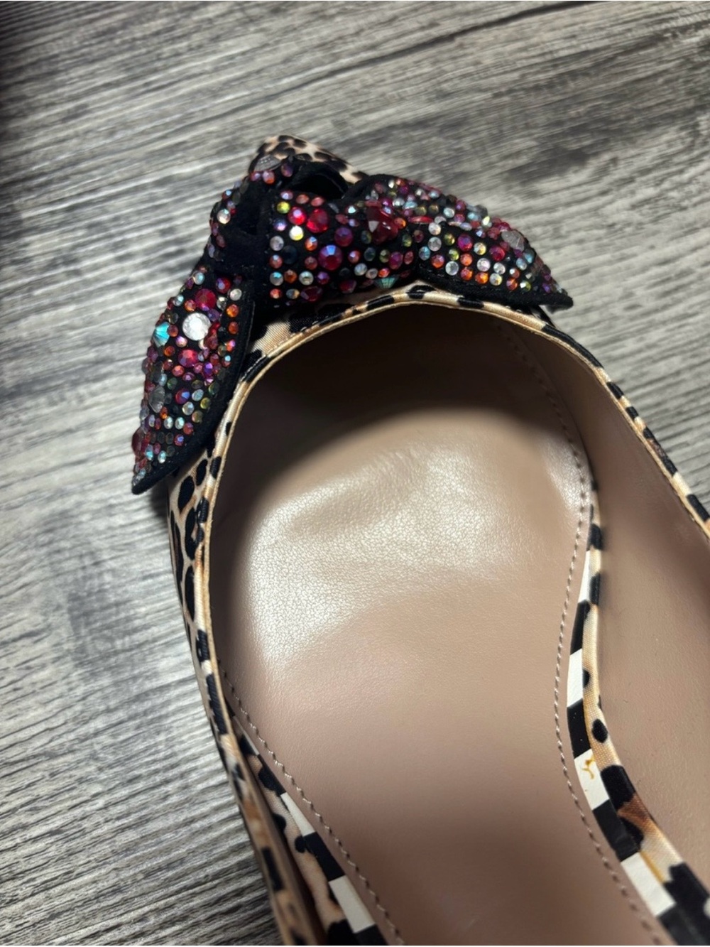 Betsey Johnson Leopard Print Pointed Toe Heels with Multicolor Beaded Bow - Picture 10 of 11